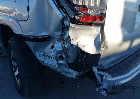 2023 Toyota 4Runner Trd Off Road z USA, uszkodzony, nr VIN JTEPU5JR8P6209860